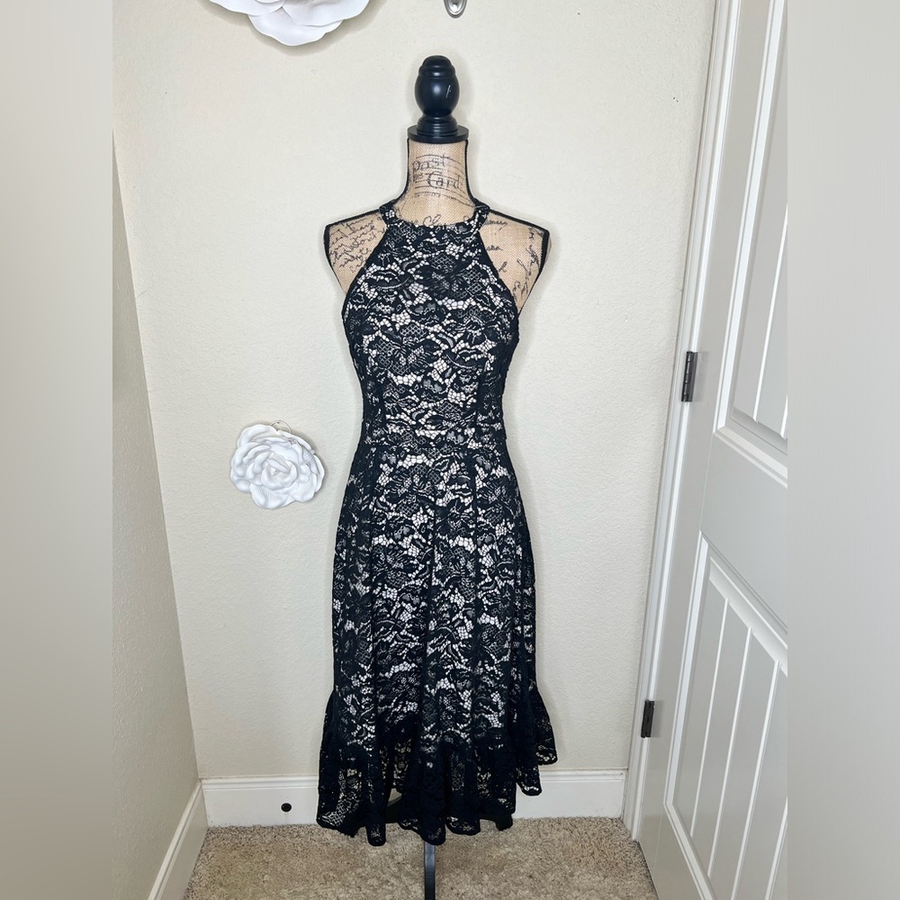 NTM: ModCloths NWT A Night Like This Black & White Lace Formal Dress Sz 8